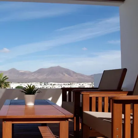 Holiday Bellavista.10 Casa de Férias Playa Blanca (Lanzarote)